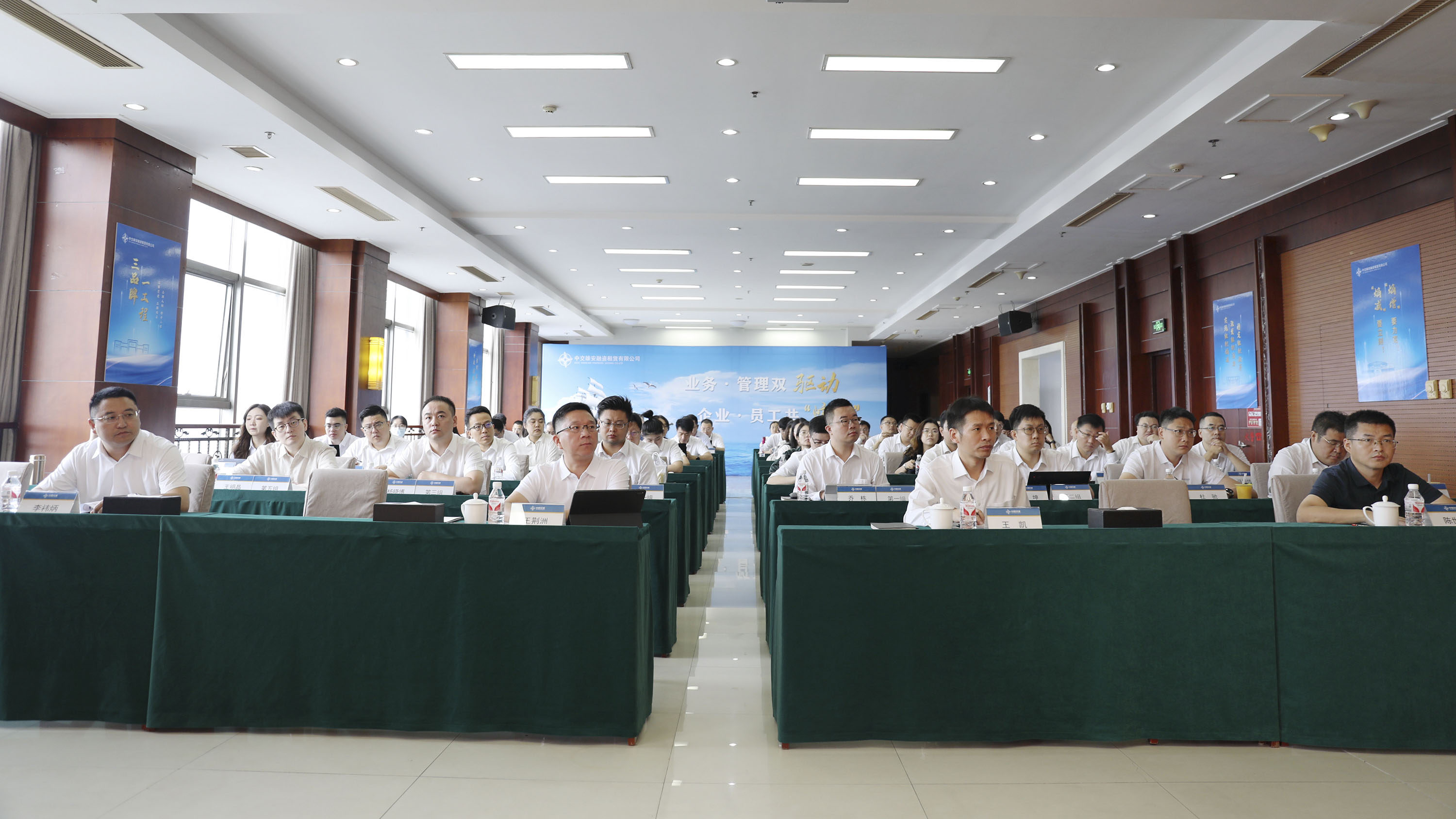 55c5f8ed081cad76fb4e140172b84a3